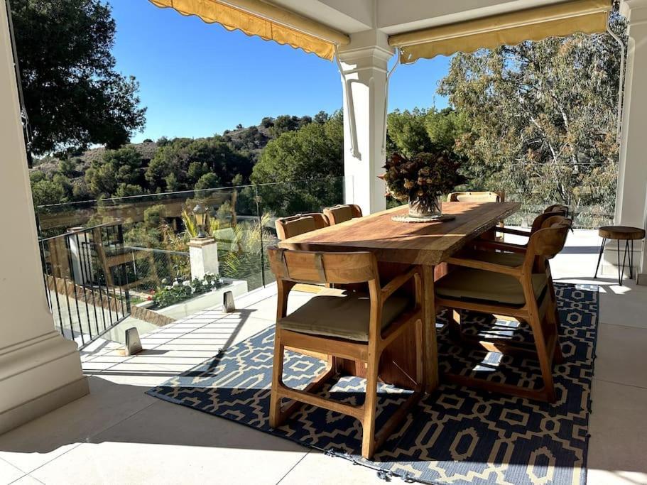 Villa Privada Con Piscina En Malaga