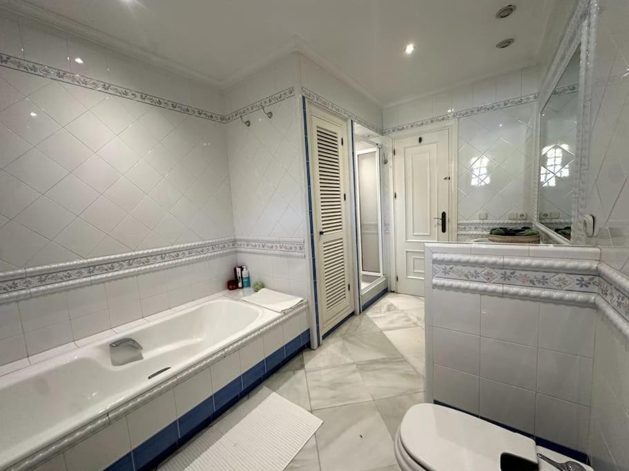 Privada Con Piscina En Málaga