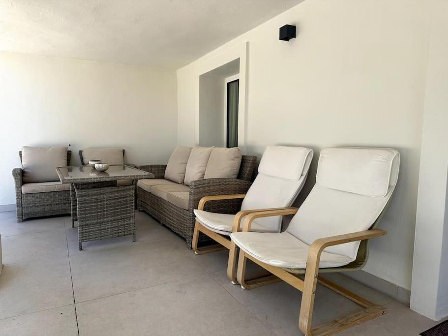 Privada Con Piscina En